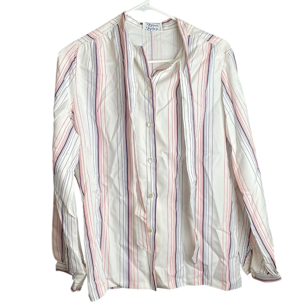 Women’s Vintage 1970s Long Collar Tie PussyBow Button Down Striped Shirt